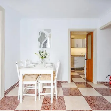 Paradiset Holiday home